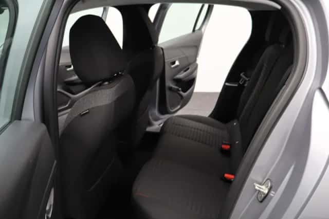 Peugeot 208 (2020) thumbnail 12