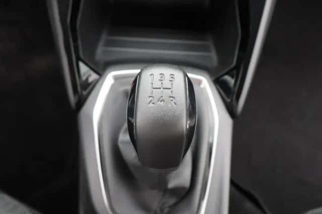 Peugeot 208 (2020) thumbnail 19