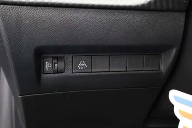 Peugeot 208 (2020) thumbnail 26