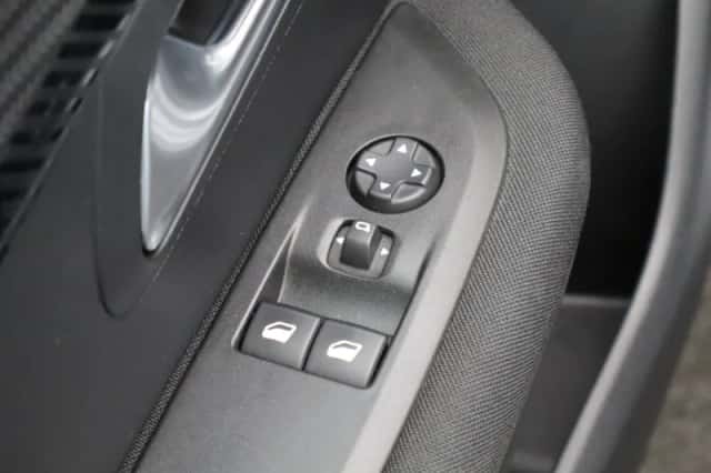 Peugeot 208 (2020) thumbnail 28