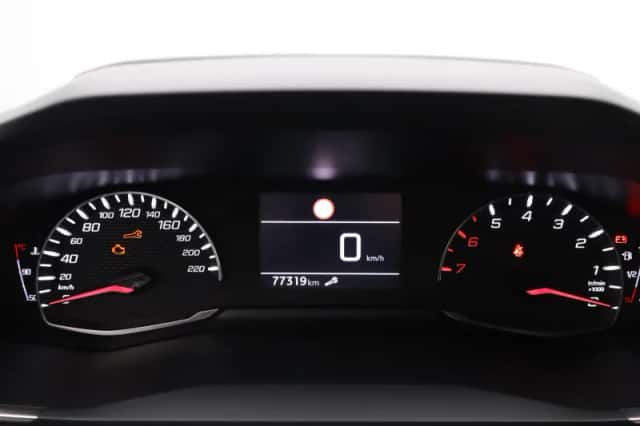Peugeot 208 (2020) thumbnail 4