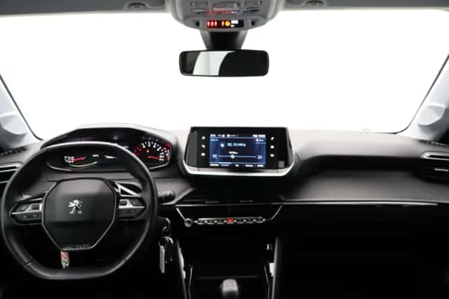 Peugeot 208 (2020) thumbnail 33