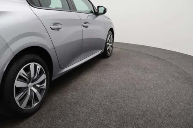 Peugeot 208 (2020) thumbnail 38