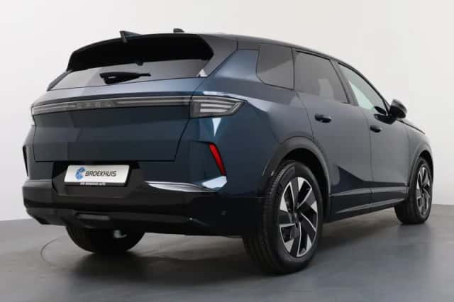 Peugeot e-3008 (2026) thumbnail 2