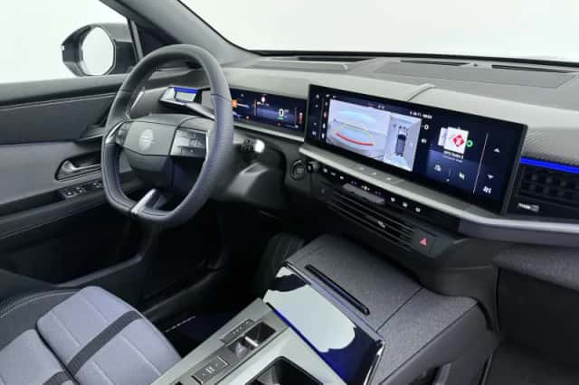 Peugeot e-3008 (2026) thumbnail 3