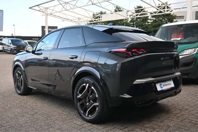 Peugeot e-3008 (2026) thumbnail 4