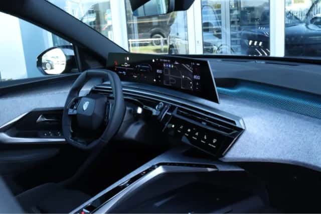 Peugeot 5008 (2026) thumbnail 4