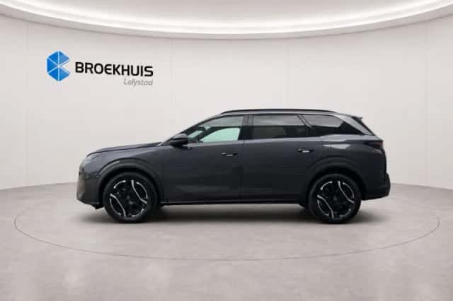 Peugeot 5008 (2026) thumbnail 2