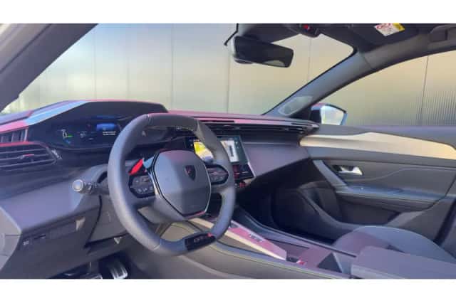 Peugeot e-308 (2026) thumbnail 2