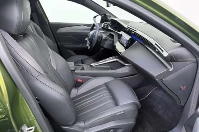 Peugeot e-408 (2026) thumbnail 4