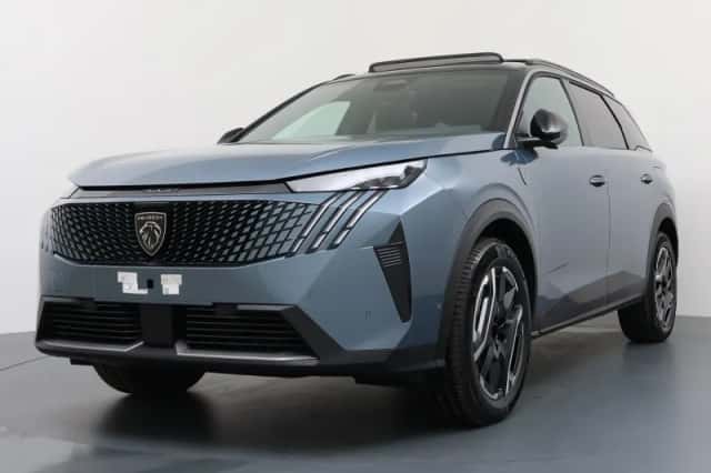 Peugeot 5008 (2026) thumbnail 1