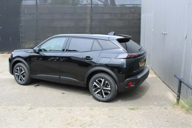 Peugeot e-2008 (2026) thumbnail 3