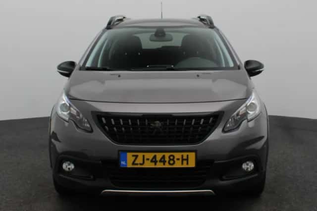 Peugeot 2008 (2019) thumbnail 5