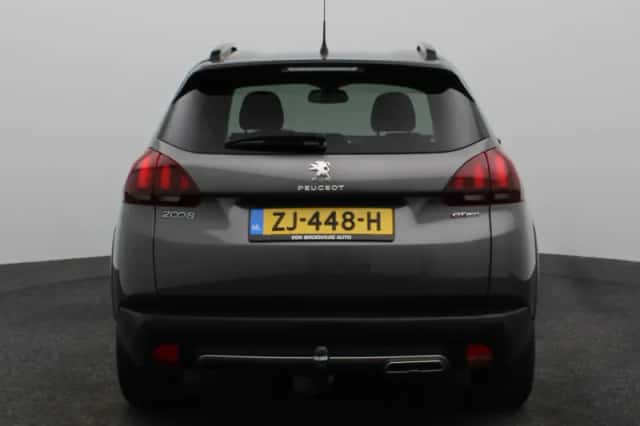 Peugeot 2008 (2019) thumbnail 6