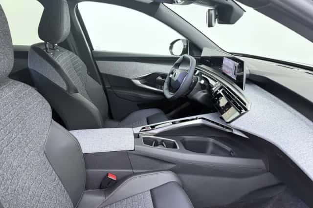 Peugeot e-3008 (2026) thumbnail 4