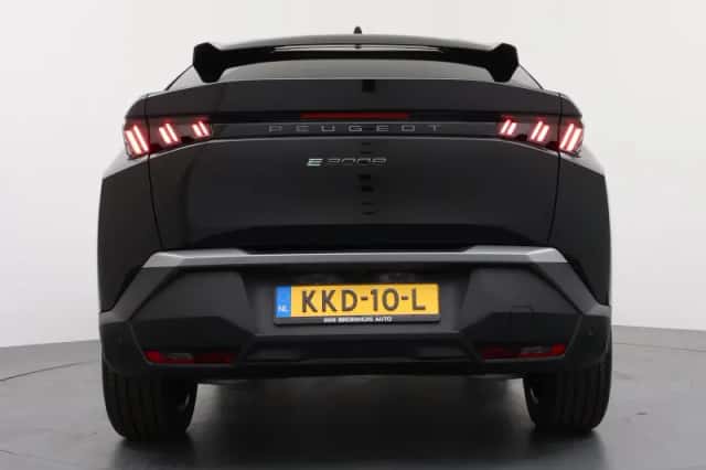 Peugeot e-3008 (2026) thumbnail 5