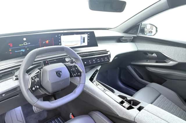 Peugeot e-3008 (2026) thumbnail 6