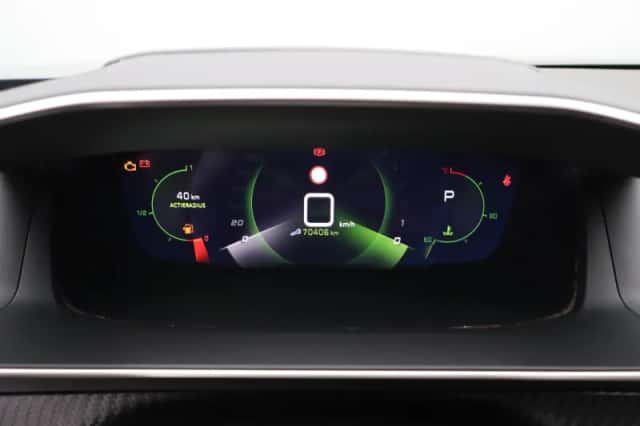 Peugeot 2008 (2020) thumbnail 4