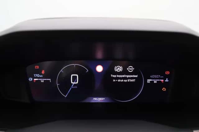 Peugeot 208 (2024) thumbnail 6