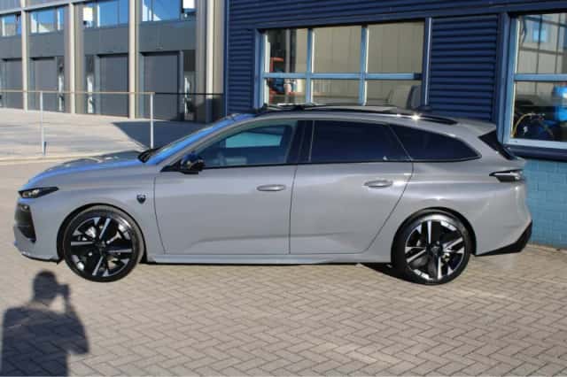 Peugeot 308 (2026) thumbnail 2