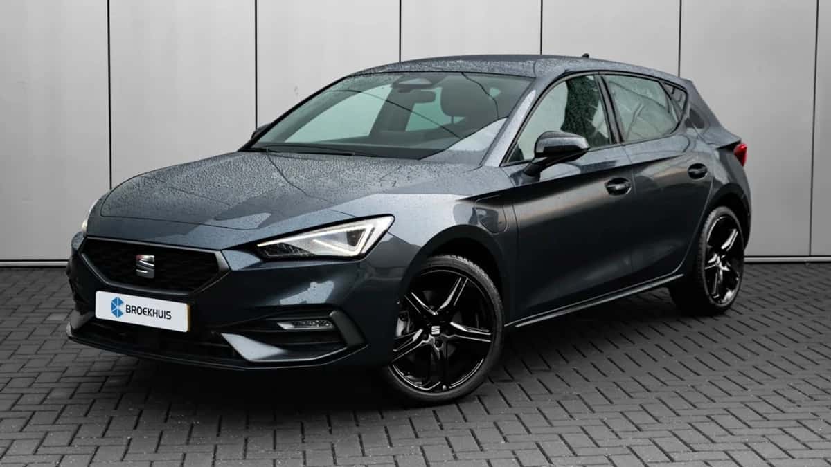 SEAT Leon (2025) — foto 1