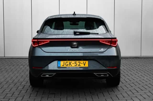 SEAT Leon (2025) thumbnail 4