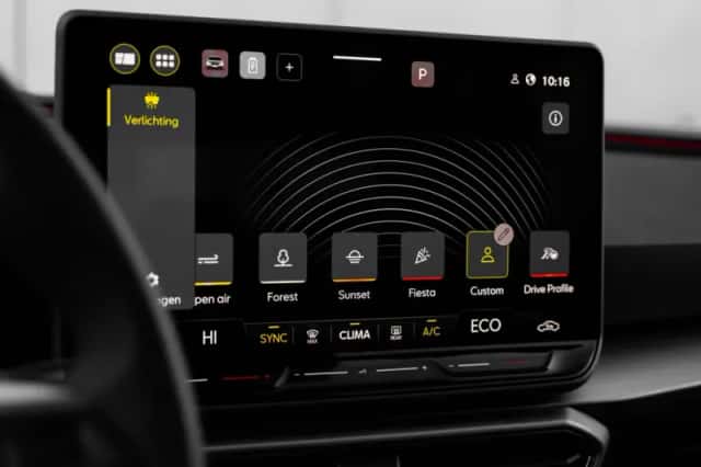 SEAT Leon (2025) thumbnail 32