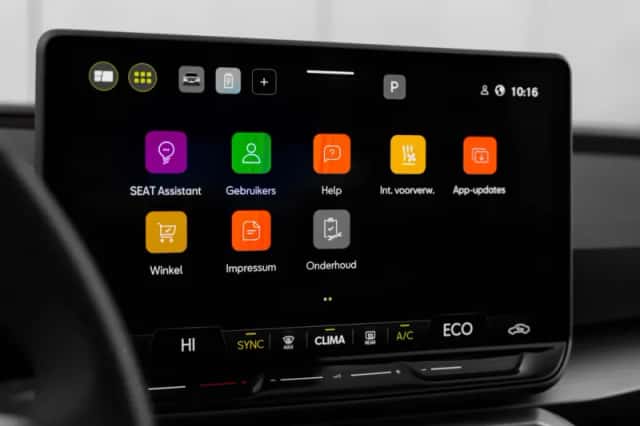 SEAT Leon (2025) thumbnail 33