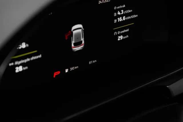 SEAT Leon (2025) thumbnail 35