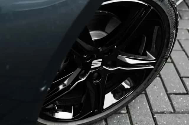 SEAT Leon (2025) thumbnail 7