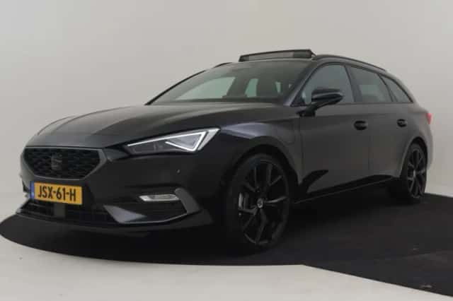 SEAT Leon Sportstourer (2026) thumbnail 1