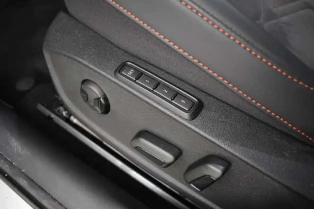 SEAT Leon Sportstourer (2026) thumbnail 8