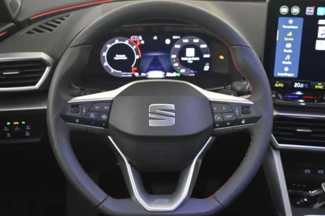 SEAT Leon Sportstourer (2026) thumbnail 13