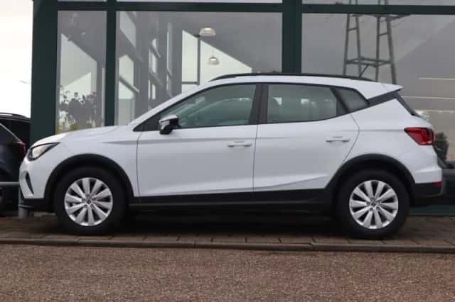 SEAT Arona (2026) thumbnail 2