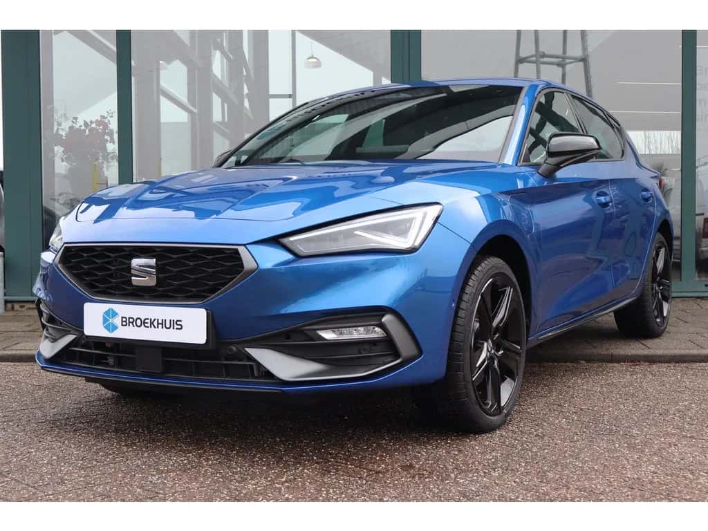 SEAT Leon (2025) — foto 1