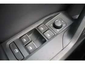 SEAT Leon (2025) thumbnail 13