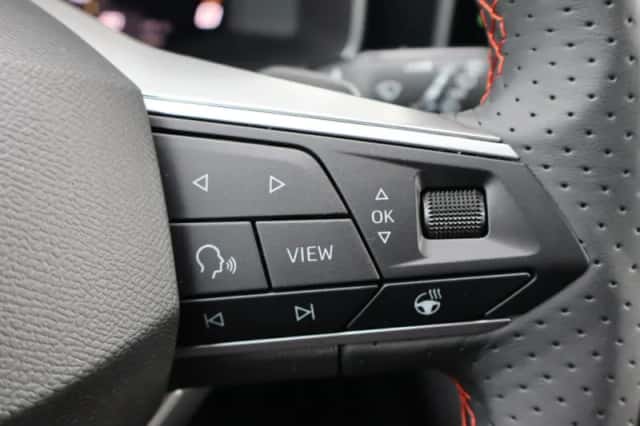 SEAT Leon (2025) thumbnail 16