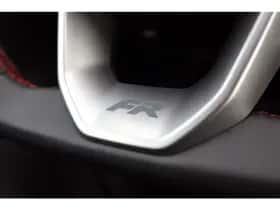 SEAT Leon (2025) thumbnail 17