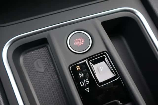SEAT Leon (2025) thumbnail 24