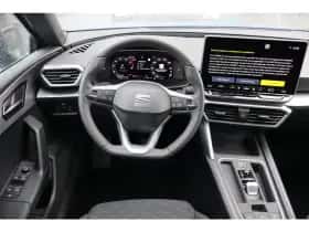 SEAT Leon (2025) thumbnail 5
