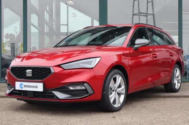 SEAT Leon Sportstourer (2026) thumbnail 1