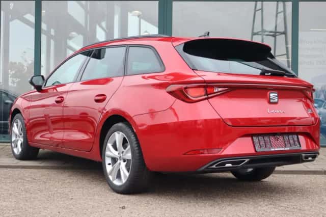 SEAT Leon Sportstourer (2026) thumbnail 3