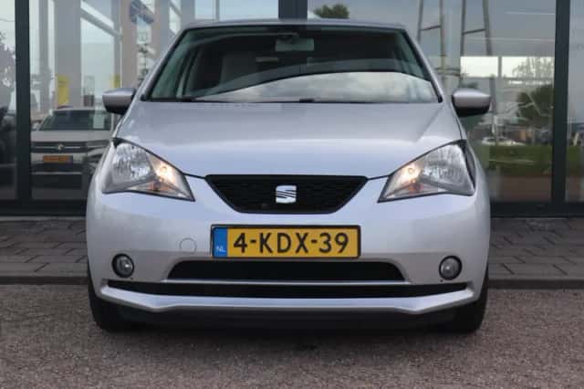 SEAT Mii (2013) thumbnail 11