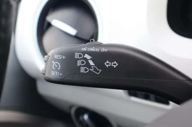 SEAT Mii (2013) thumbnail 15
