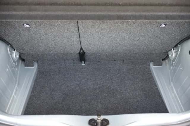 SEAT Mii (2013) thumbnail 21