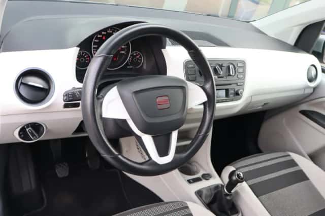 SEAT Mii (2013) thumbnail 4