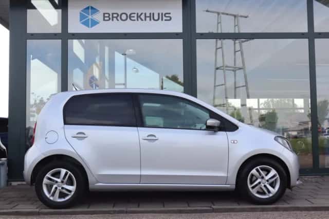 SEAT Mii (2013) thumbnail 9