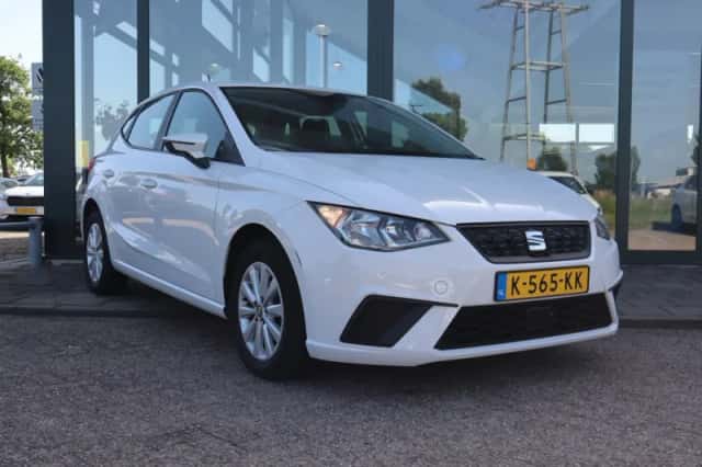 SEAT Ibiza (2021) thumbnail 3