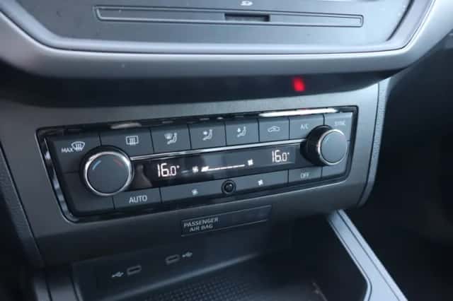 SEAT Ibiza (2021) thumbnail 10