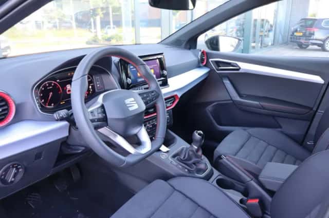 SEAT Ibiza (2026) thumbnail 4